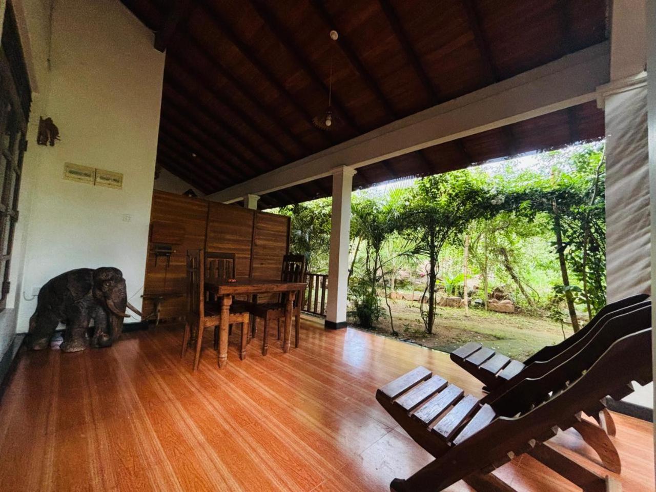 Woodholic Homestay สิกิริยา ภายนอก รูปภาพ