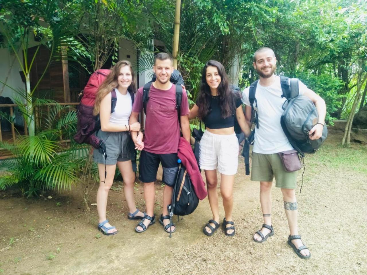 Woodholic Homestay สิกิริยา ภายนอก รูปภาพ