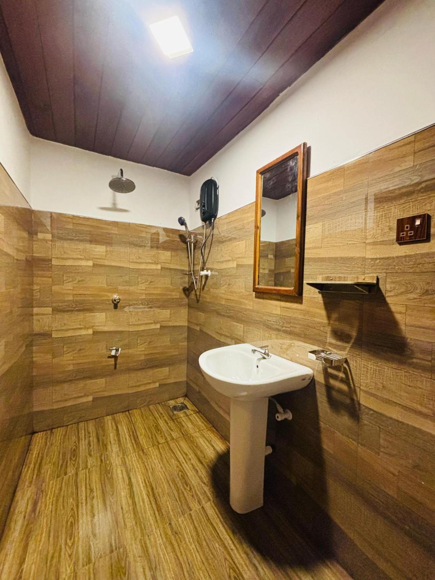 Woodholic Homestay สิกิริยา ภายนอก รูปภาพ