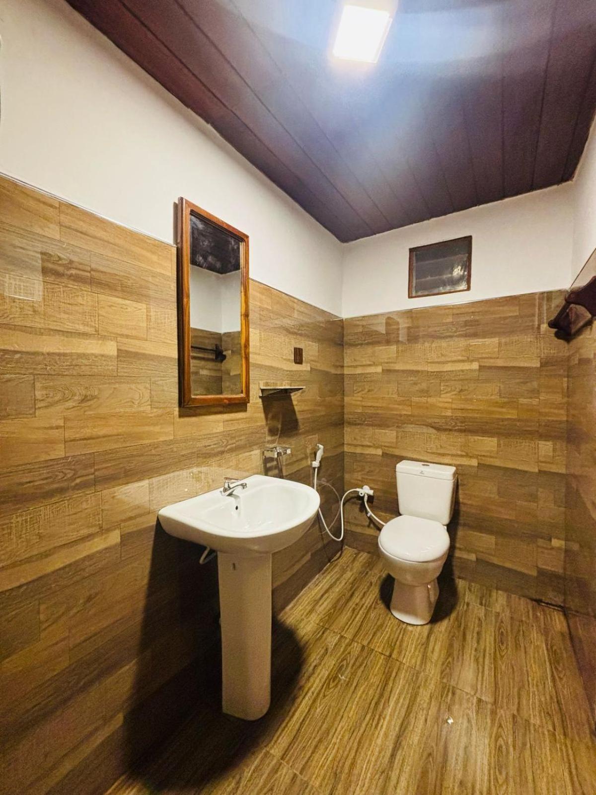 Woodholic Homestay สิกิริยา ภายนอก รูปภาพ