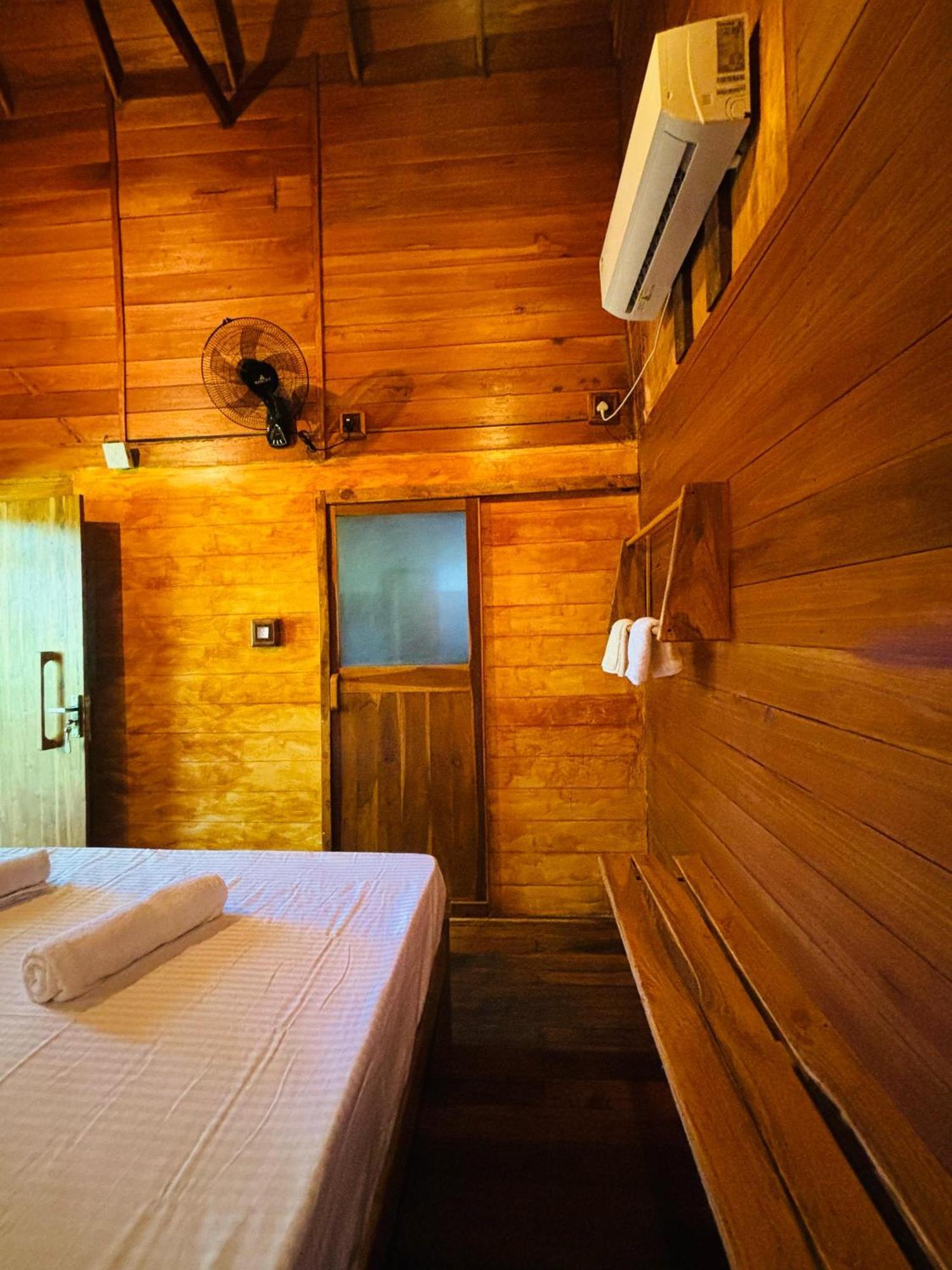 Woodholic Homestay สิกิริยา ภายนอก รูปภาพ